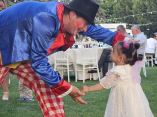 kostum-karakterler-bal-animasyon (3)